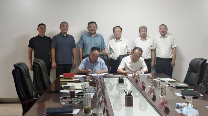 張佩峰一行赴新疆銀水水務(wù)公司、特變電工集團(tuán)拜訪洽談并督導(dǎo)監(jiān)理項目安全生產(chǎn)工作