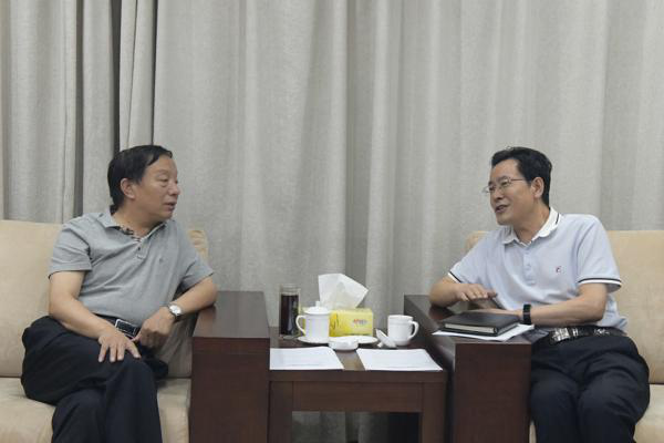 省司法廳黨委書記、廳長牛紀南一行前往建筑設(shè)計院<br/>檢查驗收“七五”普法工作